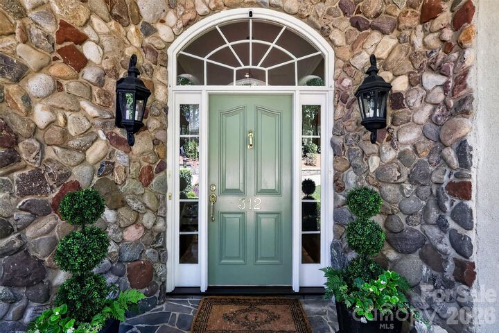 Property Photo: 312 Eagles Walk NC 28056