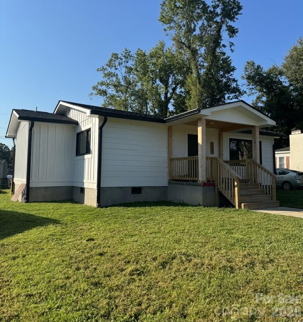 Property Photo:  108 Maplewood Knoll Drive 14  NC 28726 