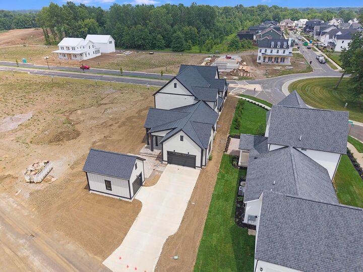 Property Photo:  5466 Evans Farm Drive  OH 43035 