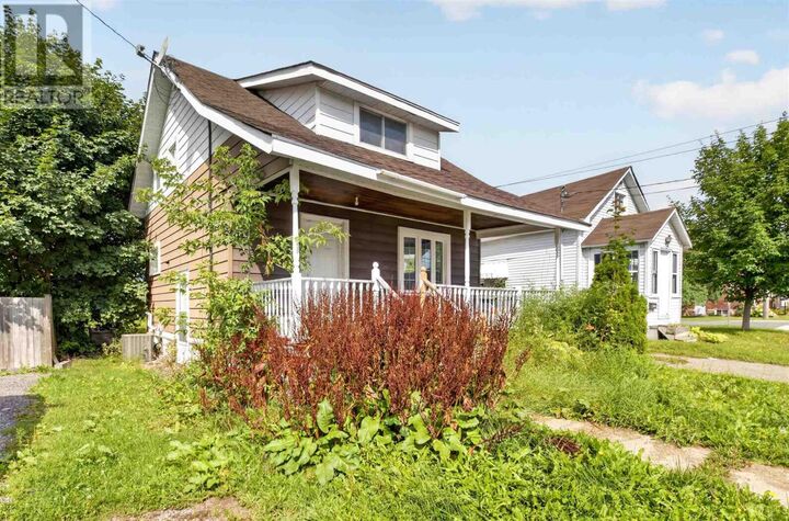 Property Photo:  461 John St  ON P6C 3J8 