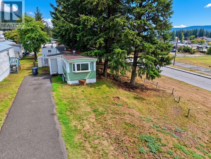 Property Photo:  770 Eleventh Avenue 30  BC V2G 2M4 