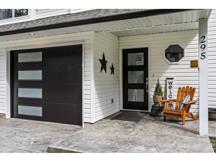 Property Photo:  295 Forrest Crescent  BC V0X 1L4 