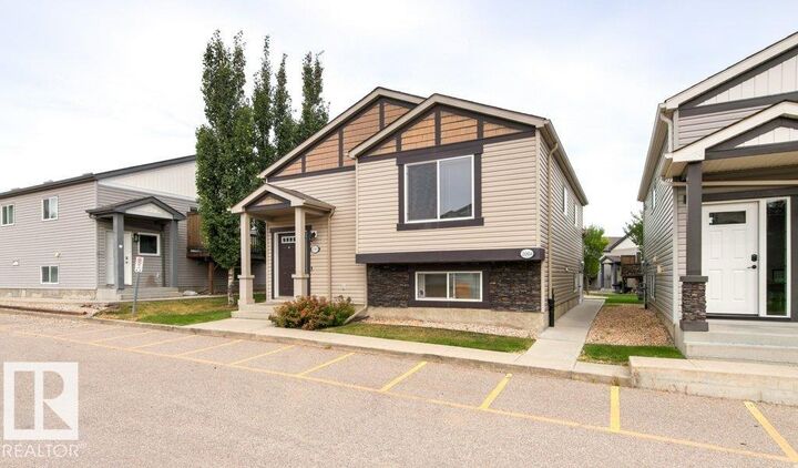 Photo de la propriété:  199 142 Selkirk Place  AB T9E 0M9 