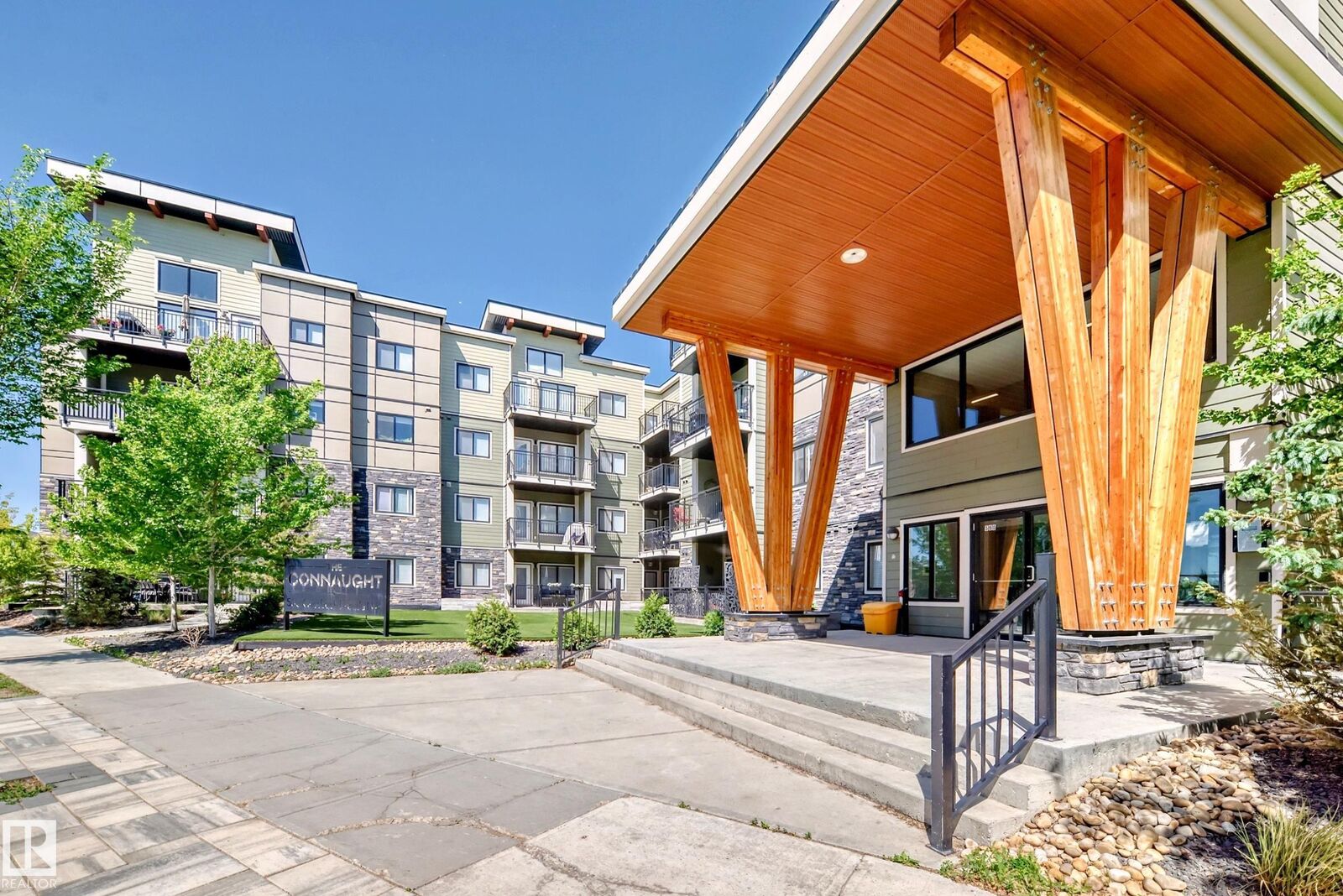 Property Photo:  560 Griesbach Parade Parade NW 306  AB T5E 6X1 
