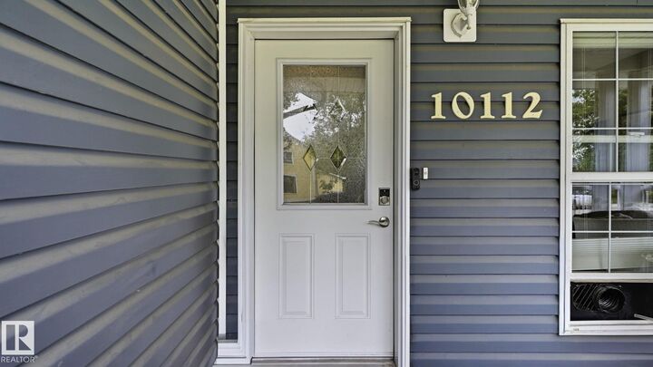 Property Photo:  10112 105 Street  AB T7P 1V9 