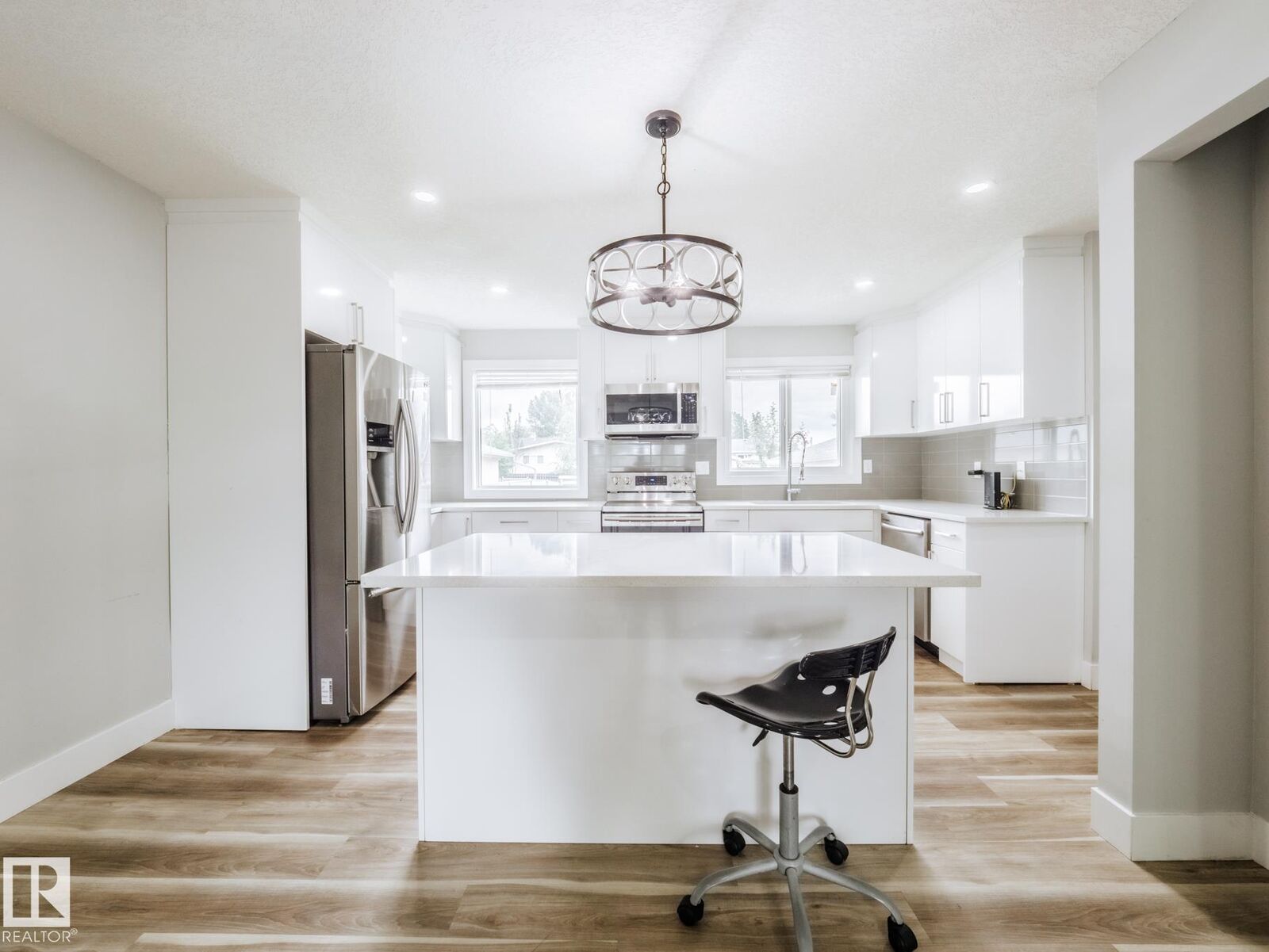 Property Photo:  15011 59 Street NW  AB T5A 1Y6 
