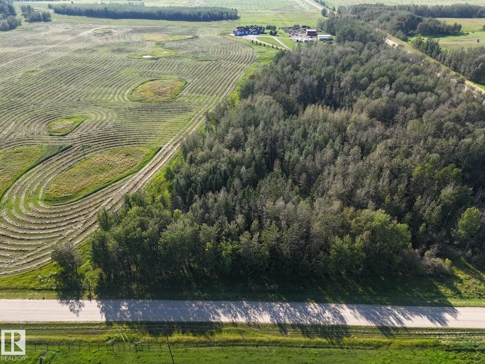 Property Photo:  Rrd 73 Twp 522  AB T0E 0S0 