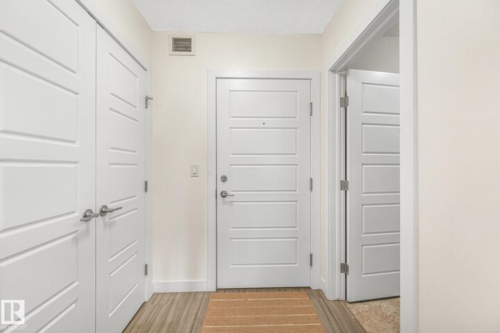 Property Photo:  2590 Anderson Way SW 207  AB T6W 0R2 