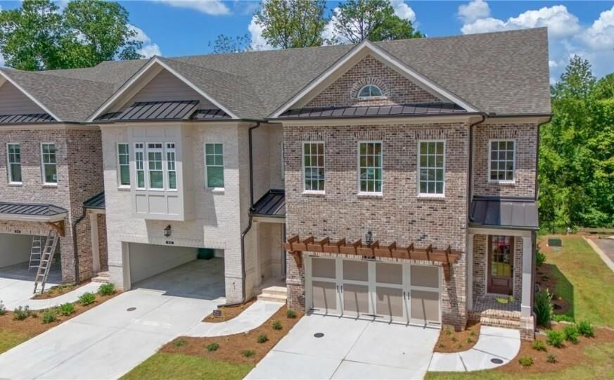 Property Photo:  5693 Broad River View 443  GA 30092 