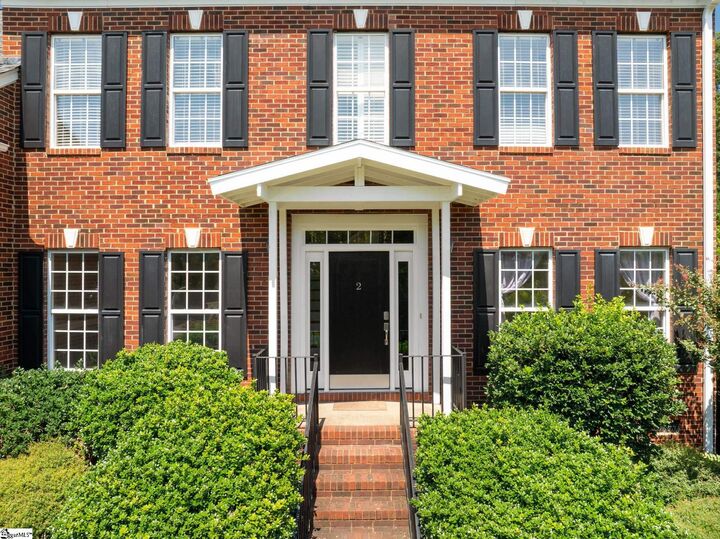 Property Photo:  2 Noble Oaks Lane  SC 29681 