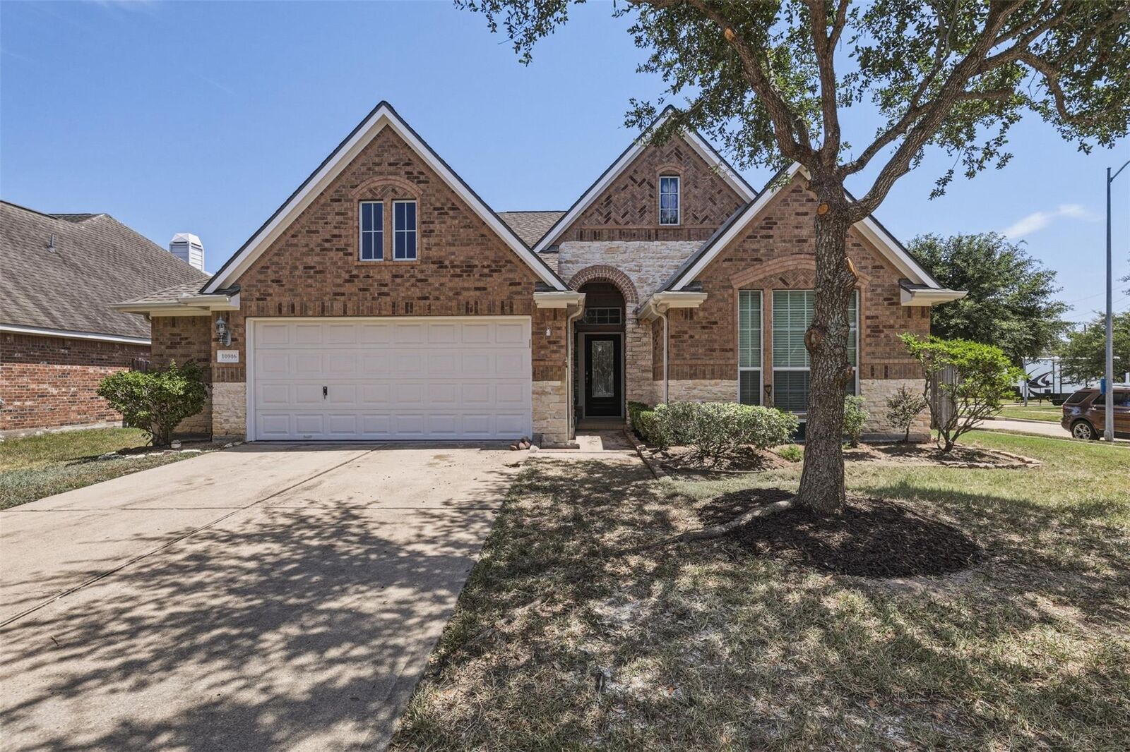 Property Photo:  10906 Angel Lake Drive  TX 77406 