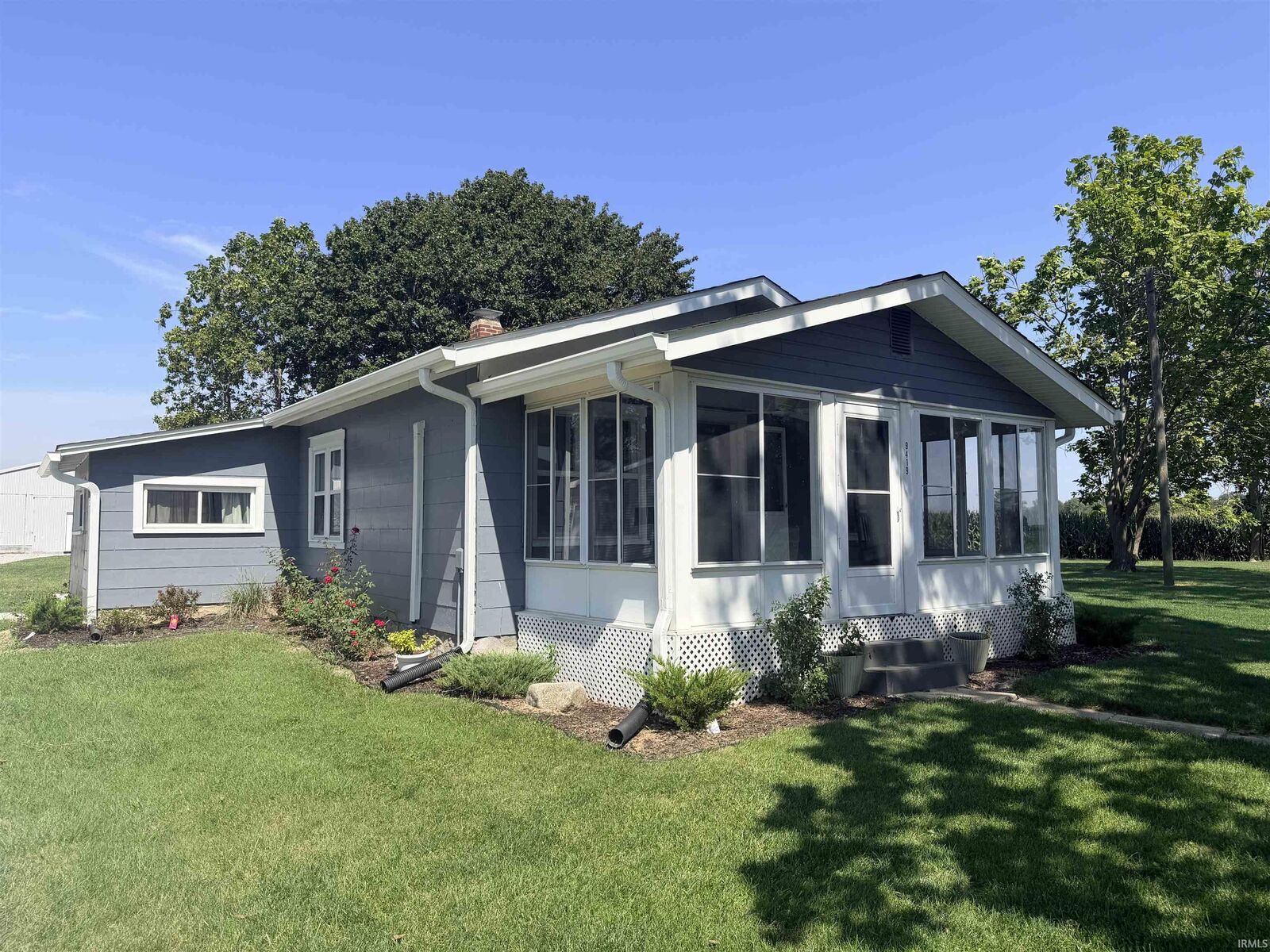 Property Photo: 9419 E 400 North Road IN 46991