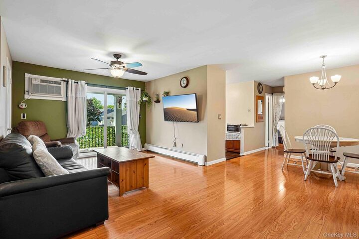 Property Photo:  15 Doxbury Lane  NY 10901 