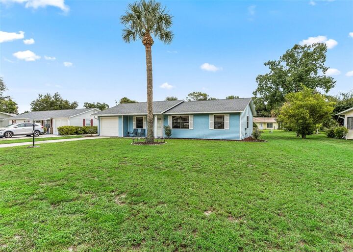 Property Photo:  65 Aberdeen Circle  FL 34788 