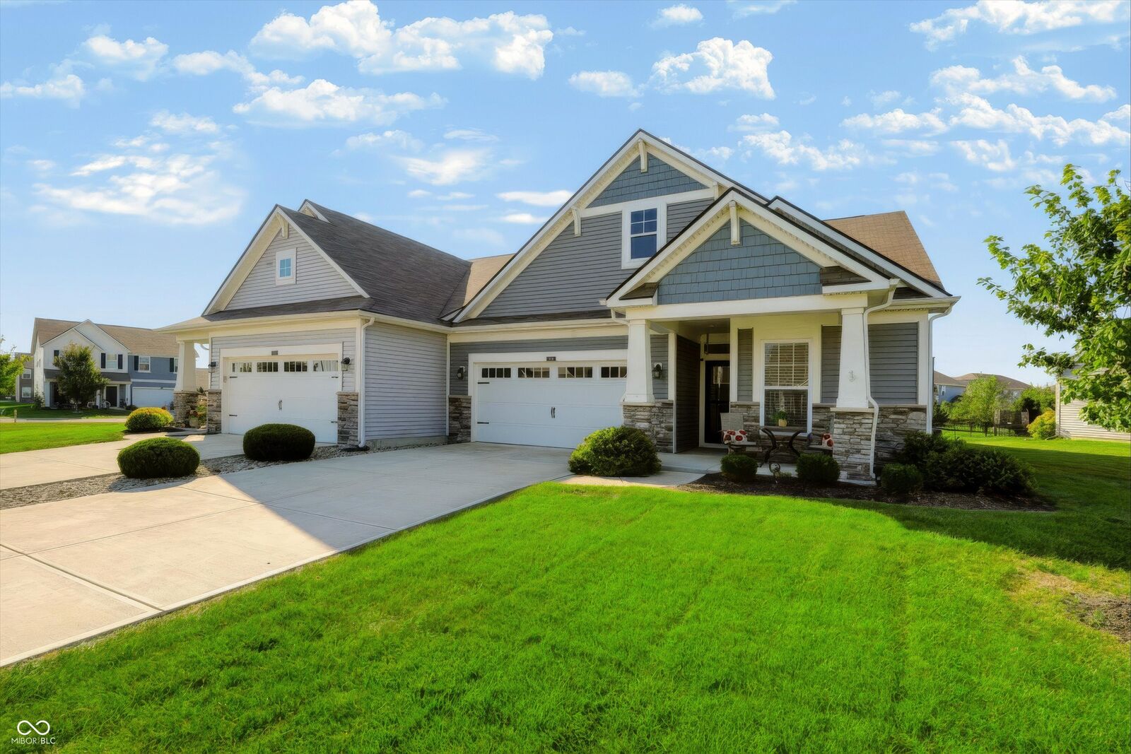 Property Photo:  6641 Red Barn Drive  IN 46075 