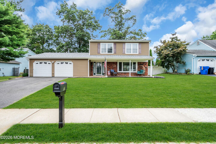Property Photo:  7 Moss Haven Way  NJ 07731 