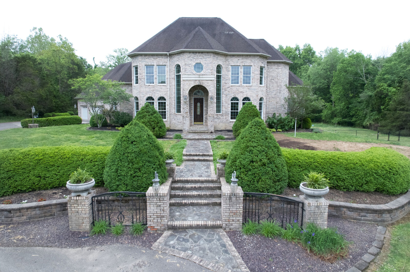 Property Photo: 3115 W Striegel Road IL 62901