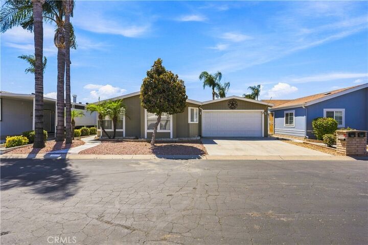 Property Photo: 1250 N Kirby 207 CA 92545