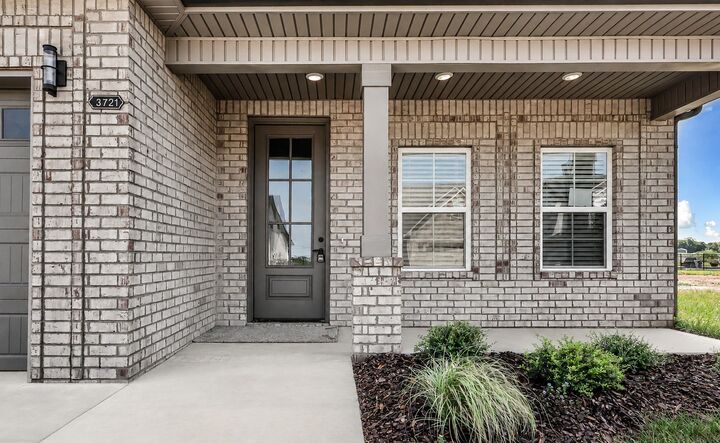 Property Photo:  3721 Stillwater Point  TN 37043 