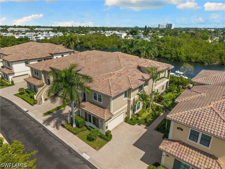 Property Photo:  2439 Breakwater Way 9102  FL 34112 