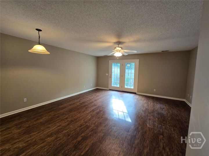 Property Photo:  9812 Whitfield Avenue B  GA 31406 