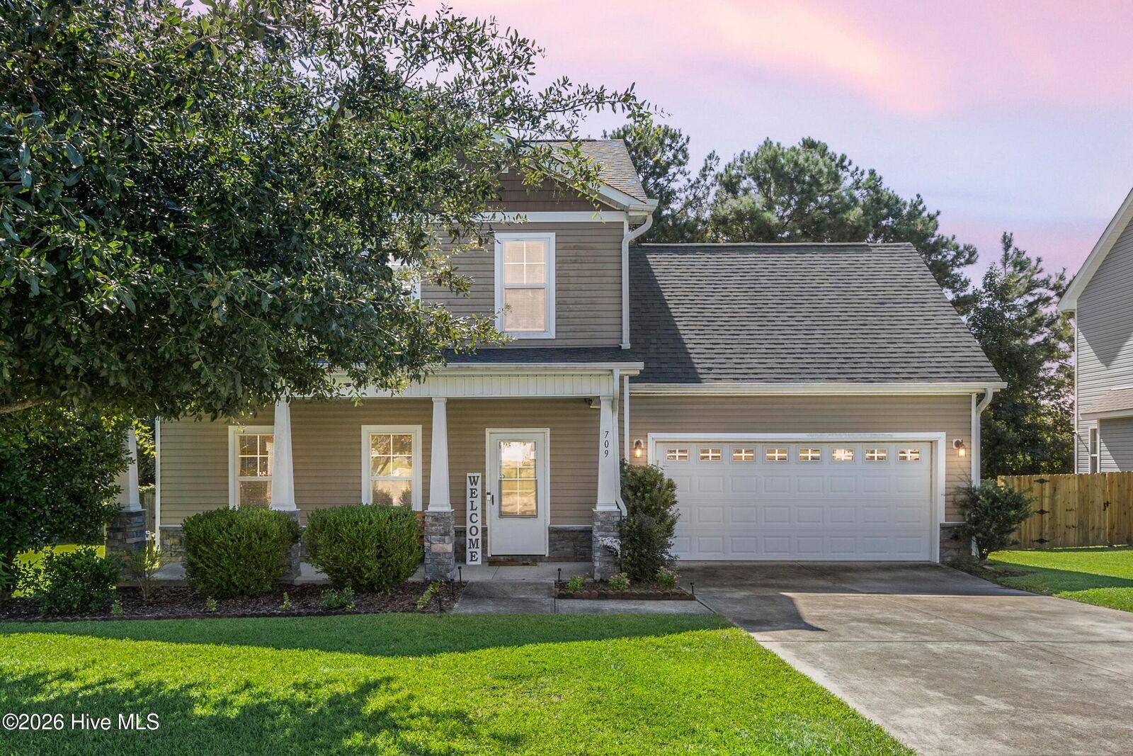 Property Photo:  709 Jasmine Lane  NC 28546 