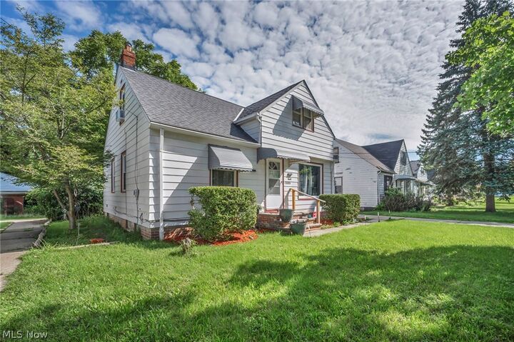Property Photo: 15805 Grant Avenue OH 44137