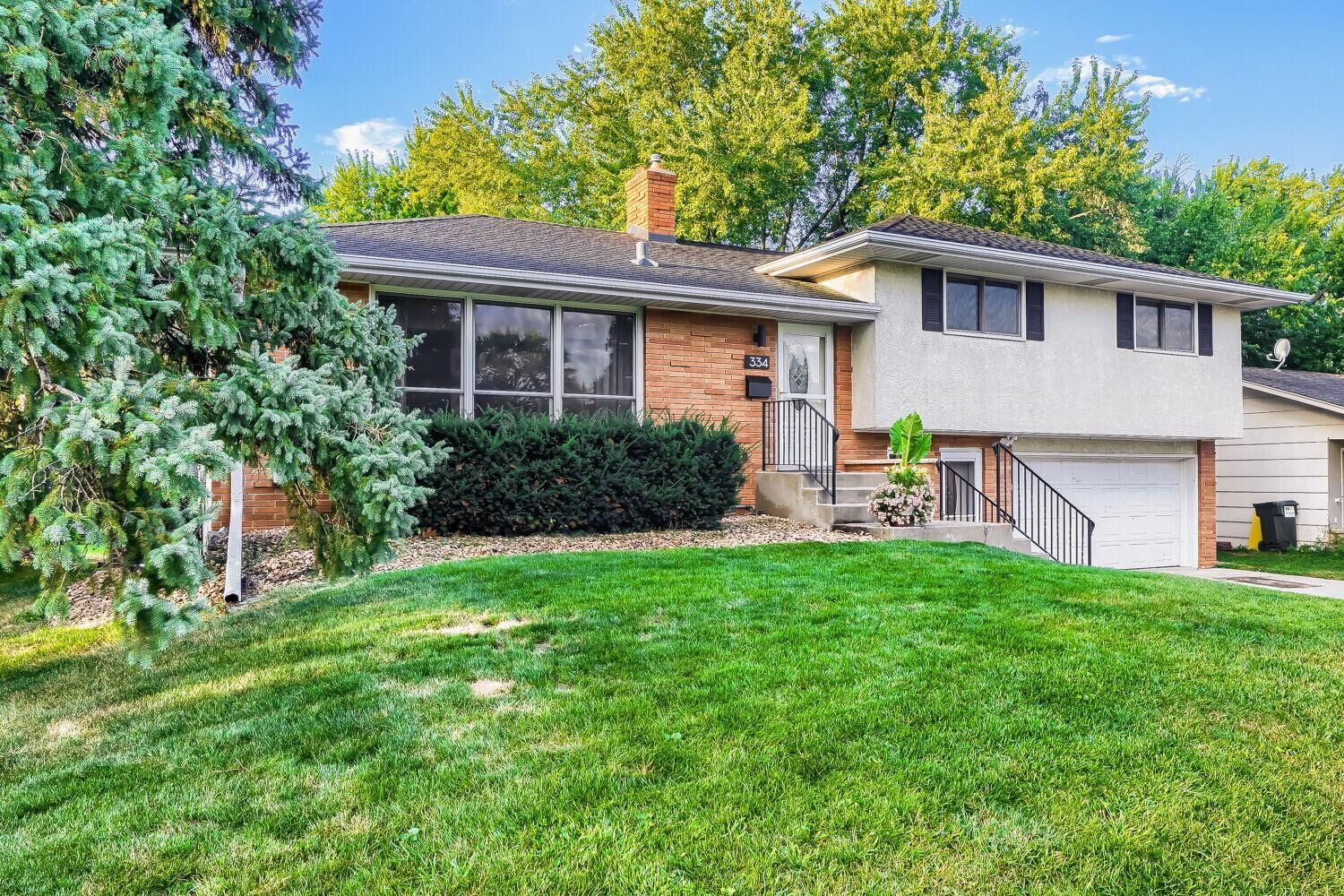 Property Photo: 334 Edith Drive MN 55118