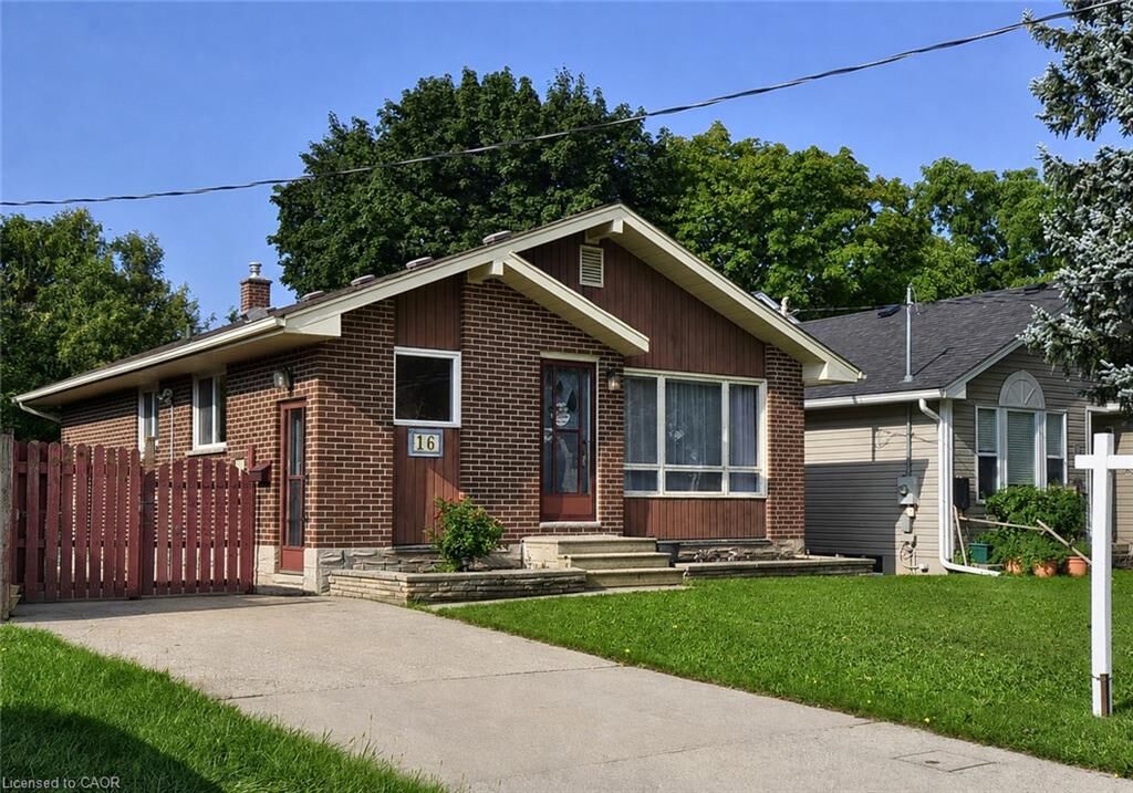 Property Photo:  16 Broadview Avenue  ON N1R 3V7 