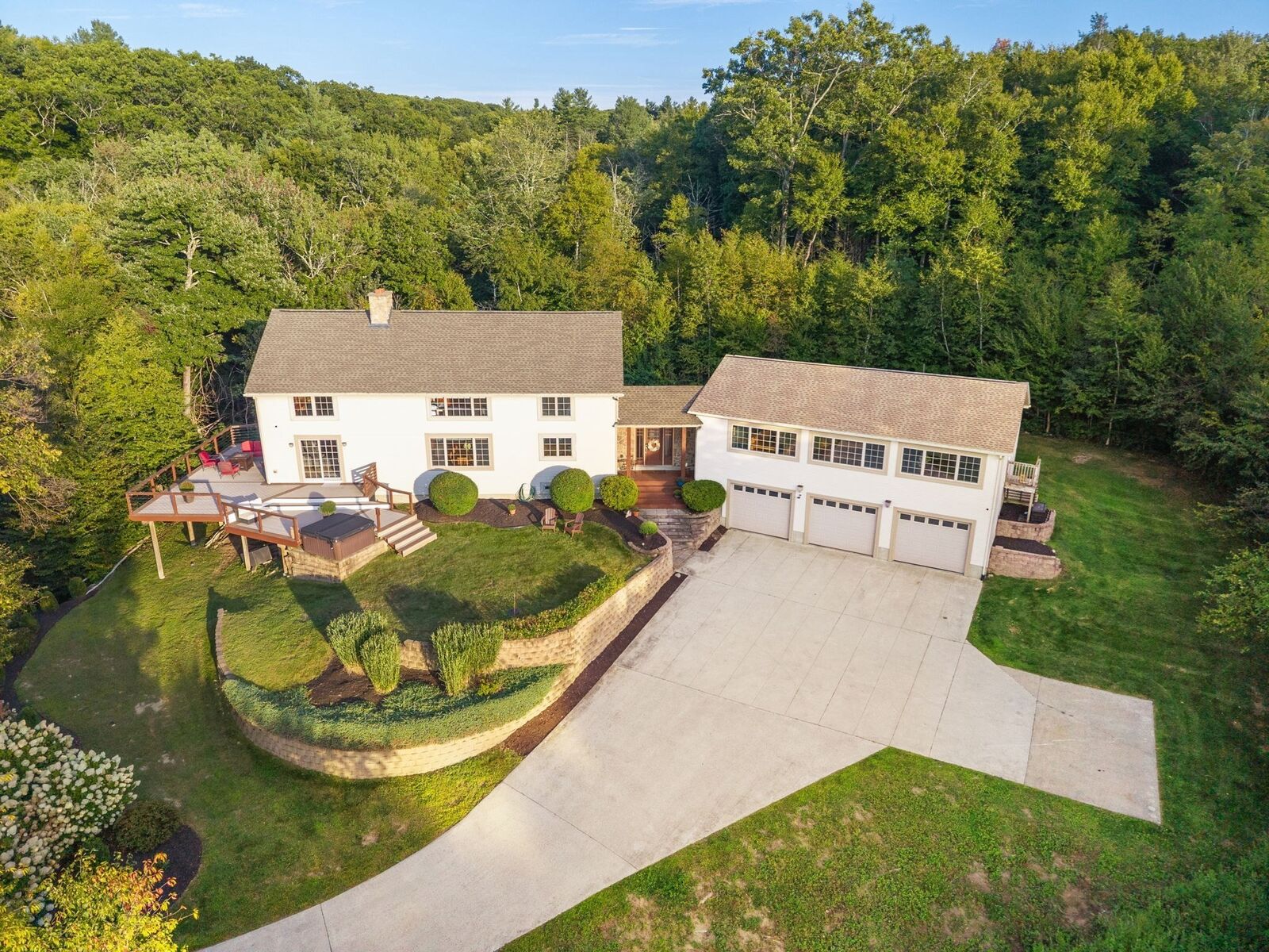 Property Photo:  89 Pomeroy Road  MA 01085 