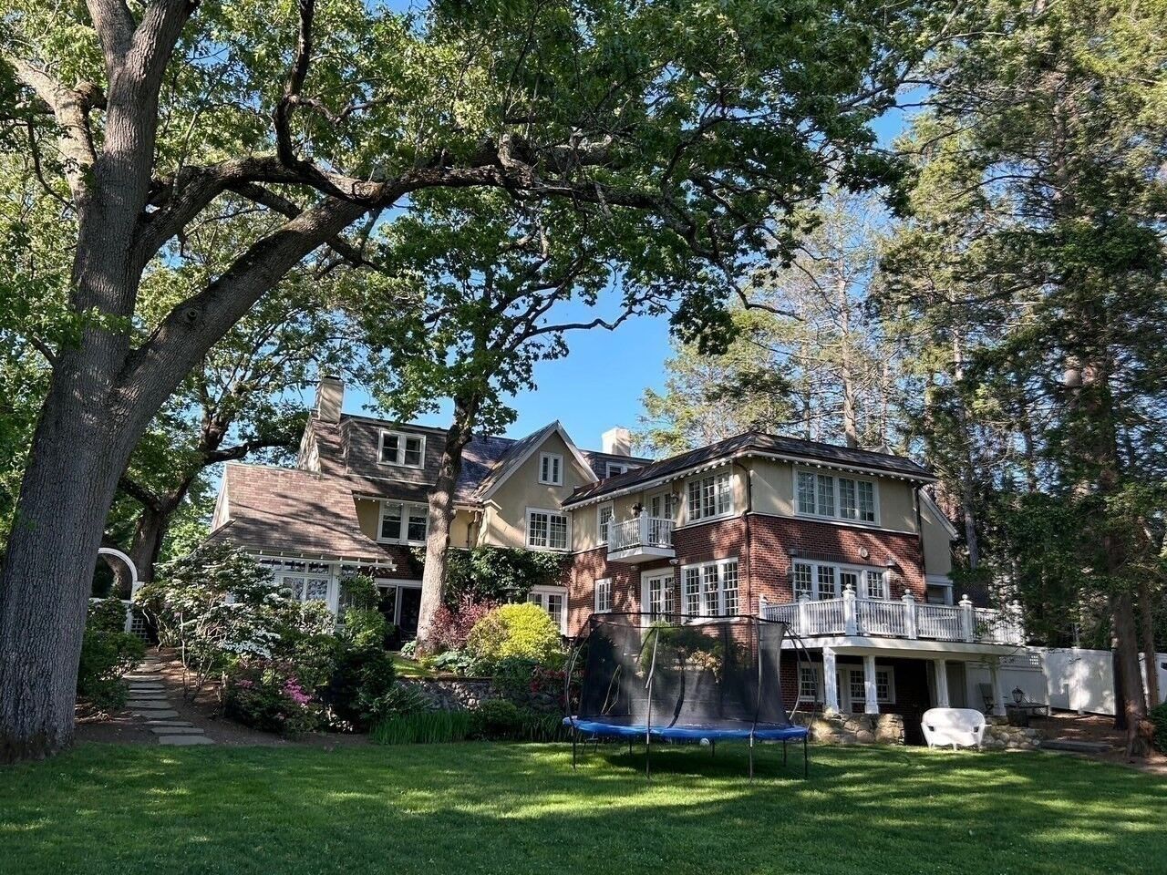 Property Photo:  115 Aspen Ave  MA 02466 