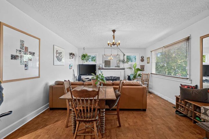 Property Photo:  1708 50 Street SE  AB T2A 1S8 