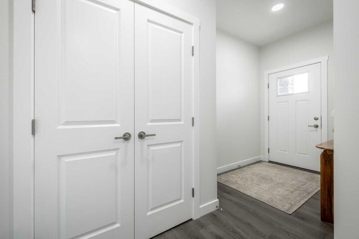 Property Photo:  24 Shetland Court NE  AB T3S 0V3 