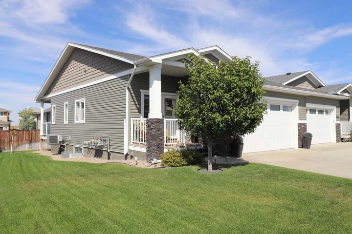 Property Photo: 294 Northlander Bend W 1 AB T1J 5T5