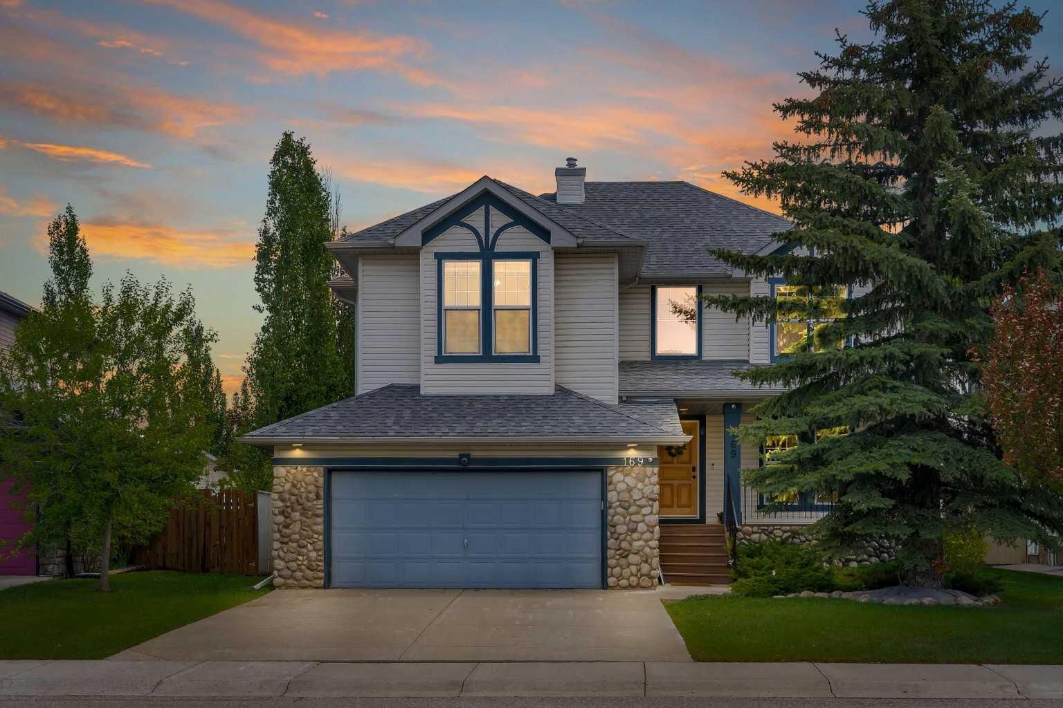 Property Photo:  169 West Creek Boulevard  AB T1X 1P5 