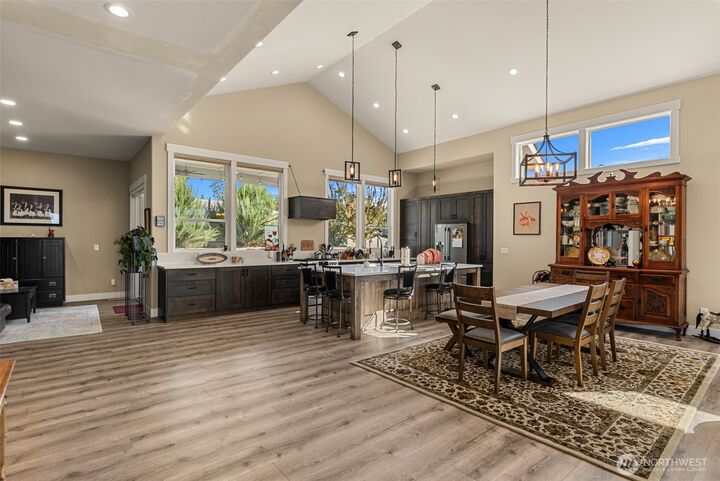 Property Photo:  2659  Parkette St SE  WA 98802 
