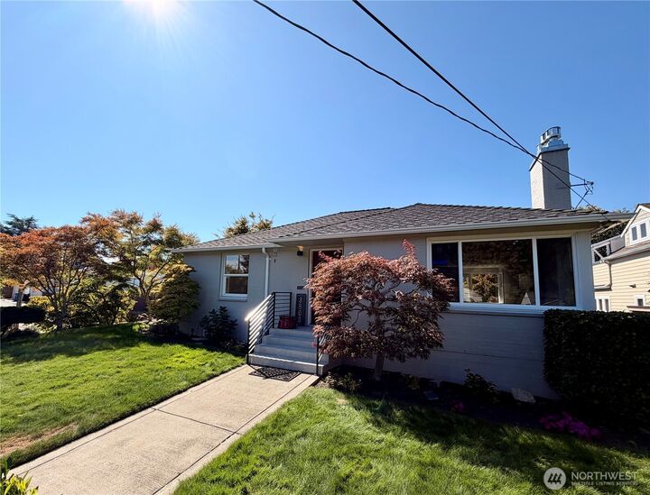 Property Photo: 3803 29th Avenue W WA 98199