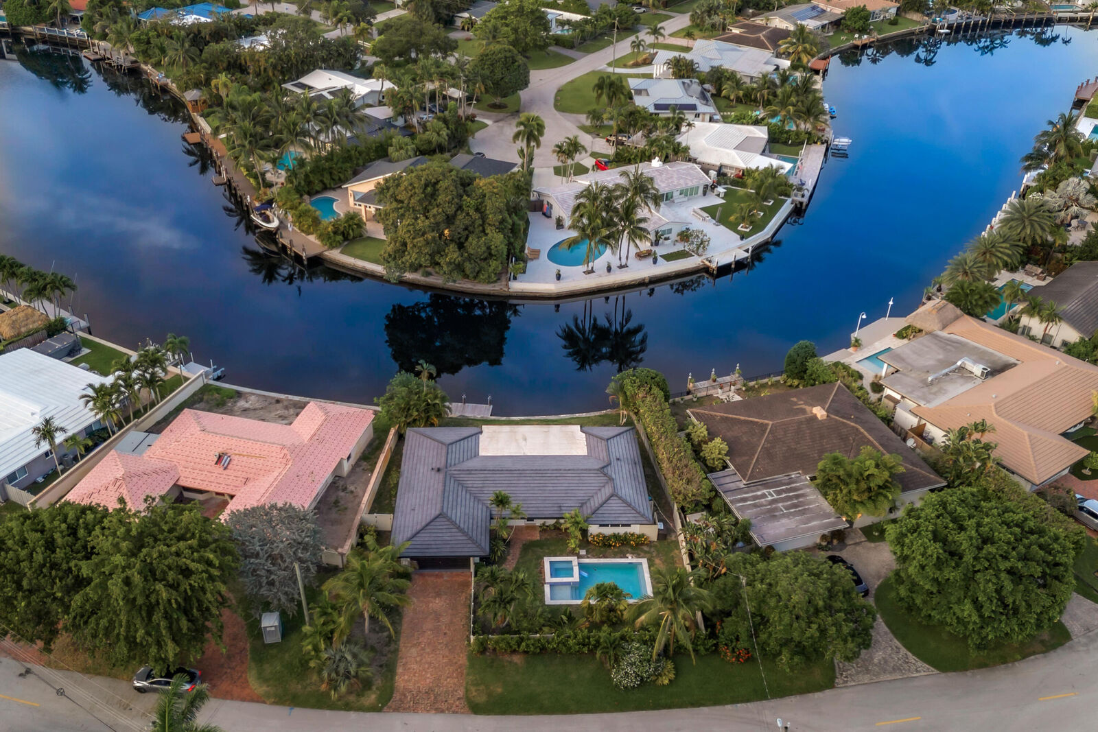 Property Photo: 1981 Coral Gardens Drive FL 33306