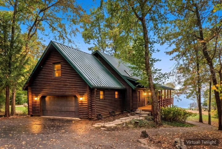 Property Photo:  W1510 Sandstone Avenue  WI 54941 