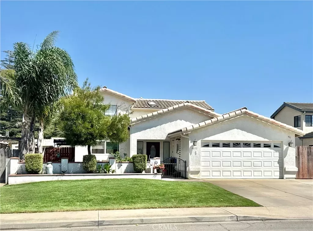 Property Photo: 4895 Ruby Crest Court CA 93455