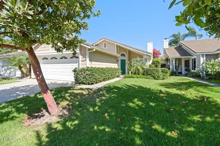 Property Photo: 220 Camino El Rincon CA 93012