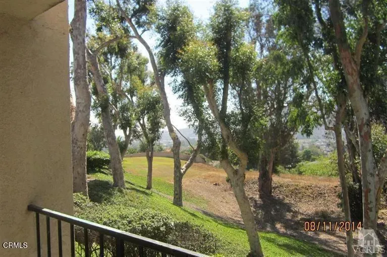 Property Photo:  771 Seneca Street D43  CA 93001 