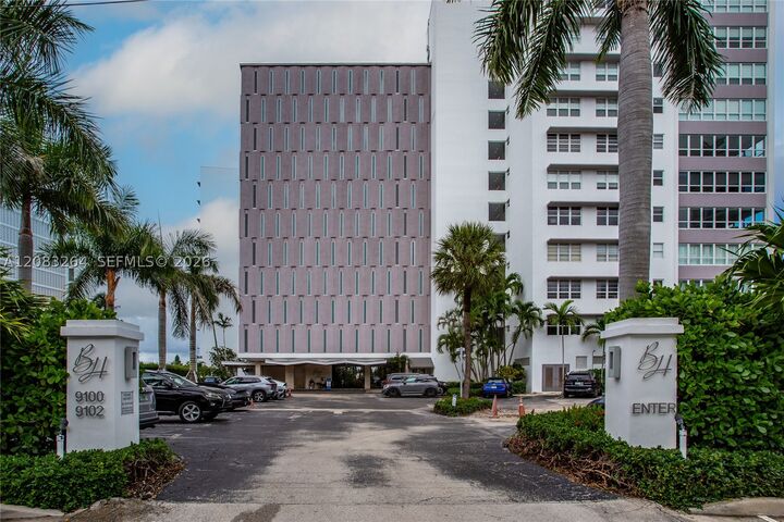 Property Photo: 9100 W Bay Harbor Dr 5B FL 33154