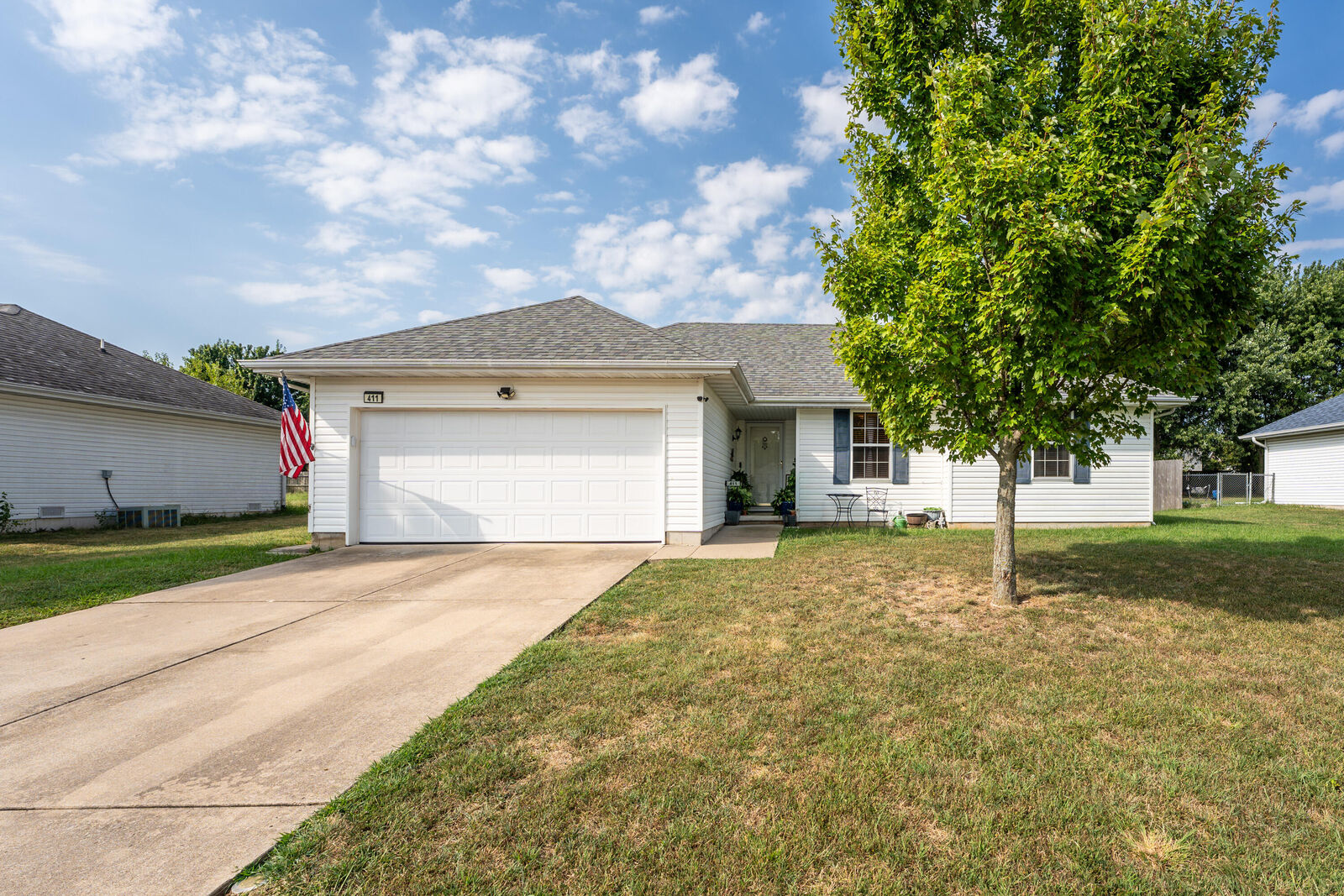 Property Photo:  411 Arrowhead Road  MO 65781 