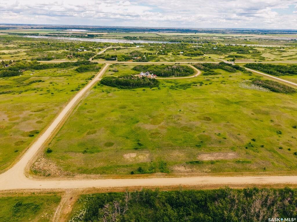 Property Photo:  12 Aspen Way  SK S7K 1N2 