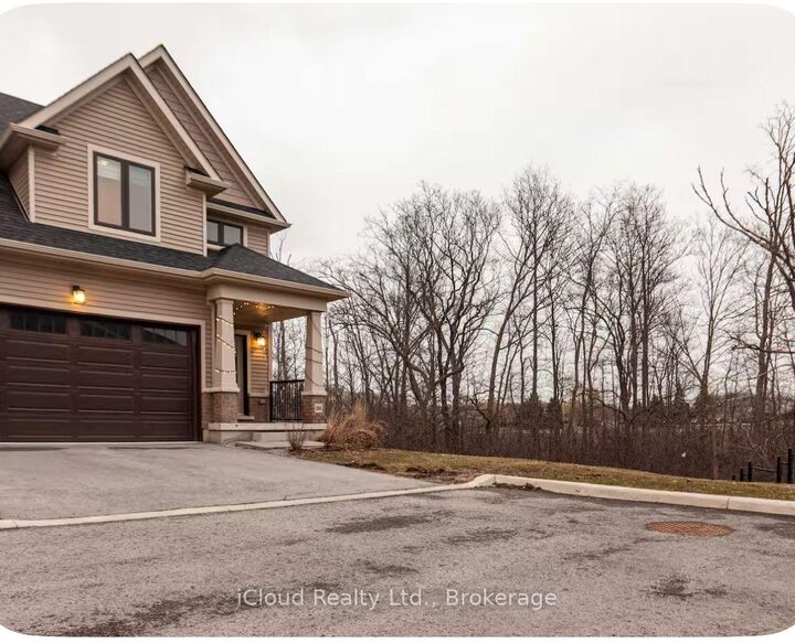 Property Photo: 4311 Mann Street 36 ON L2G 0A4