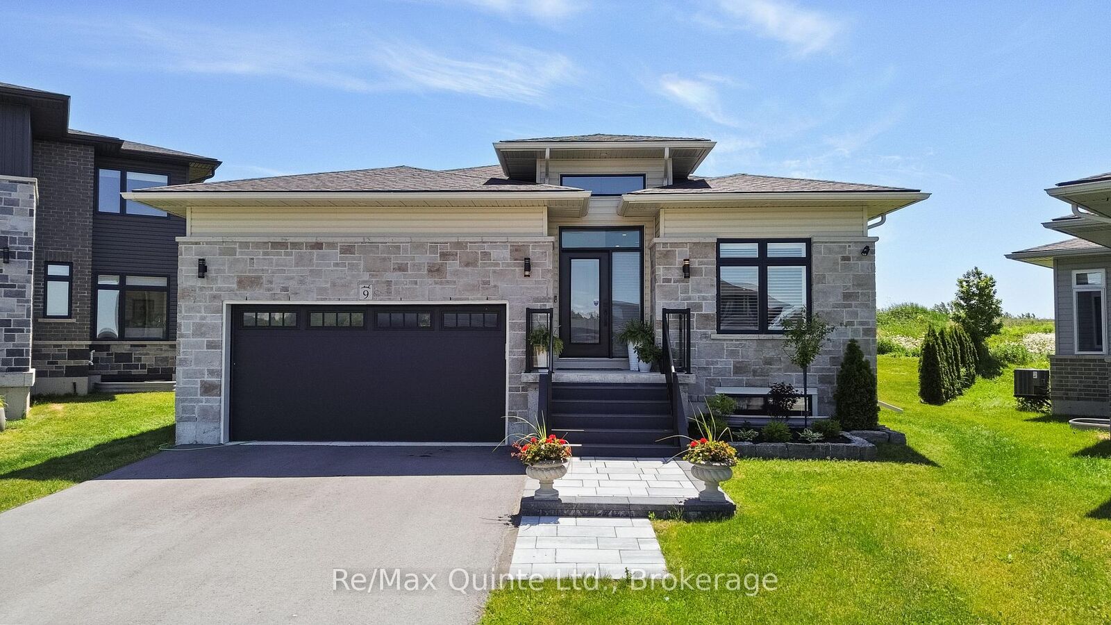 Property Photo:  9 Stonecap Court  ON K0K 1S0 