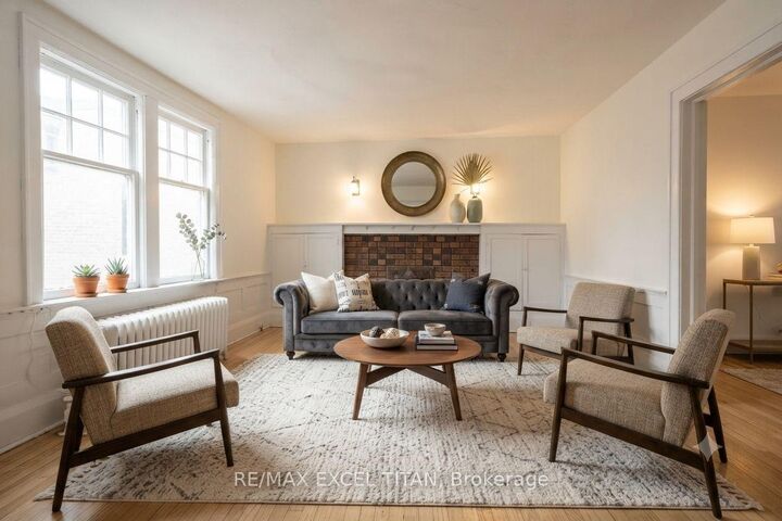 Property Photo:  12 Kingston Road 75  ON M4L 1S5 