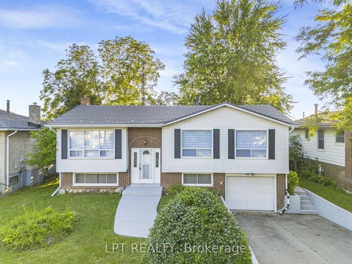 Property Photo:  6025 Belaire Avenue  ON L2H 1V1 
