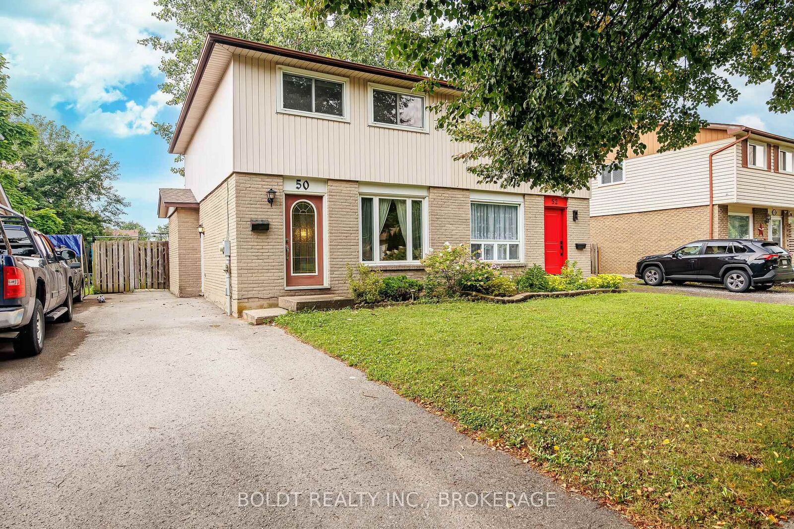 Property Photo: 50 Silvan Drive ON L3C 6C3